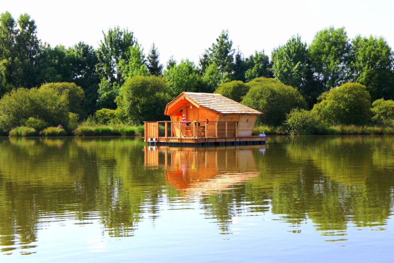 Village Flottant De Pressac Екстер'єр фото