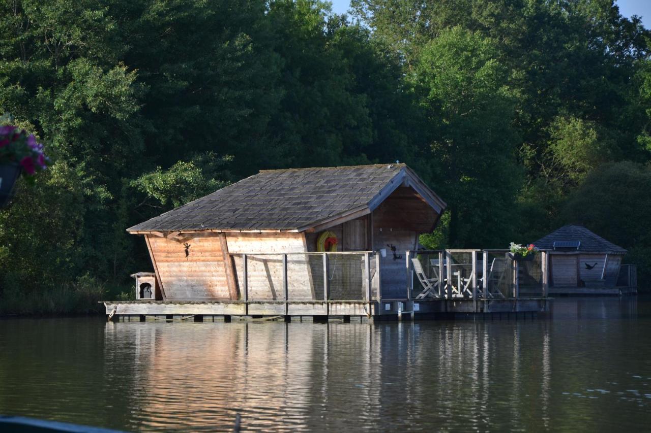 Village Flottant De Pressac Екстер'єр фото